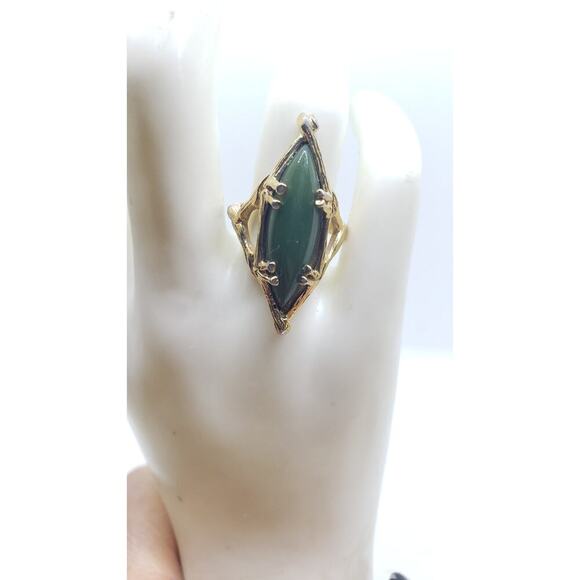 Vintage 1970s Nephrite Jade Marquise Ring Gold Plate Bamboo Branch sz 6.75 - Picture 2 of 13